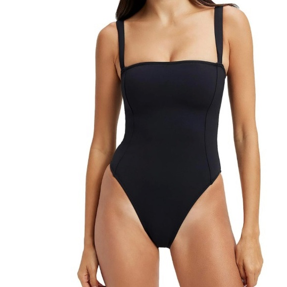Good American Other - NWT Good American one piece swimsuit with lace up corset back US 4XL